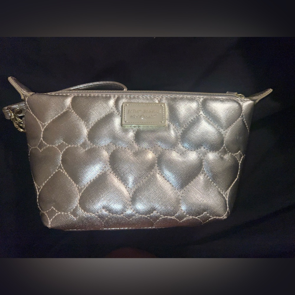 Betsey Johnson Metallic Quilted Heart Cosmetic Makeup Bag Travel Case